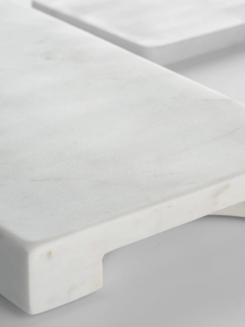 Be Home White Marble Board With Handle Kitchen