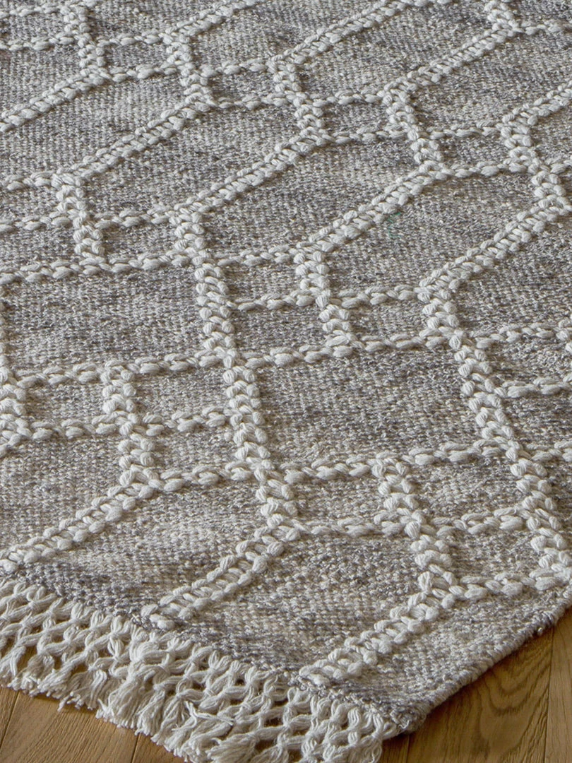 Gallery Direct Drop Ship Flavio Rug Beige & Grey