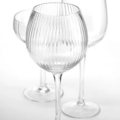 Hudson Home Portia Red Wine Glasses