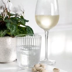 Vintage Garden Room Portia White Wine Glasses