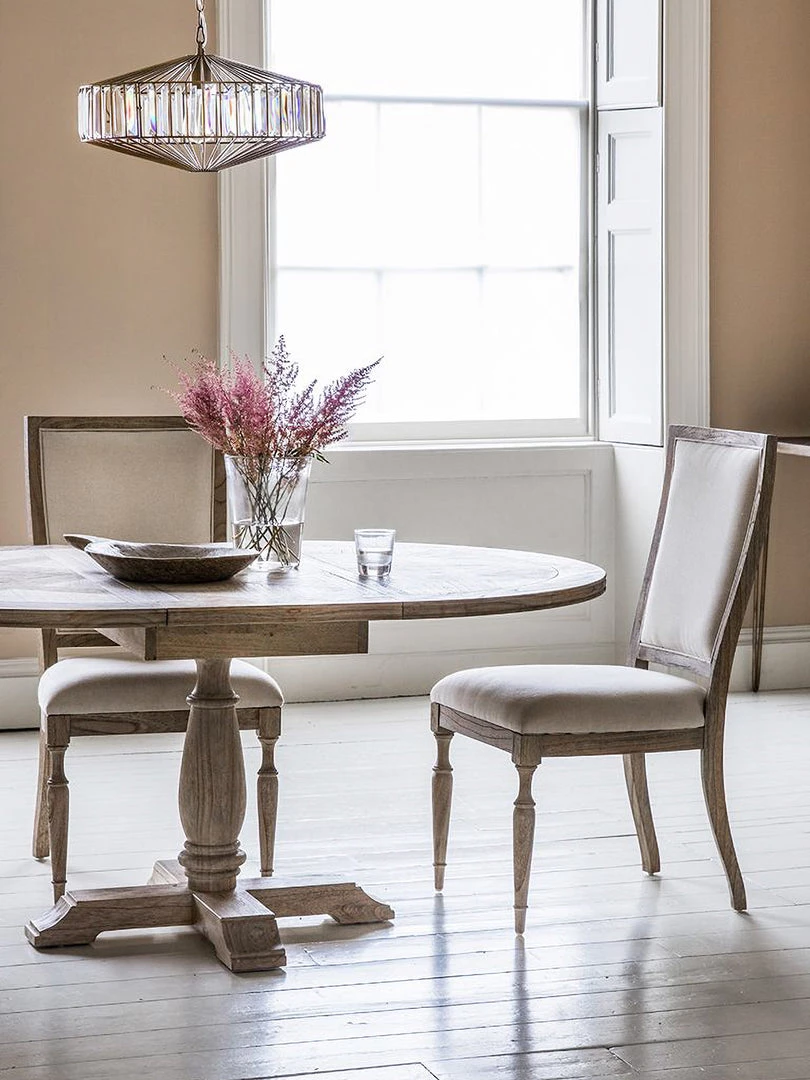 Gallery Direct Drop Ship New Savanne Extendable Round Table